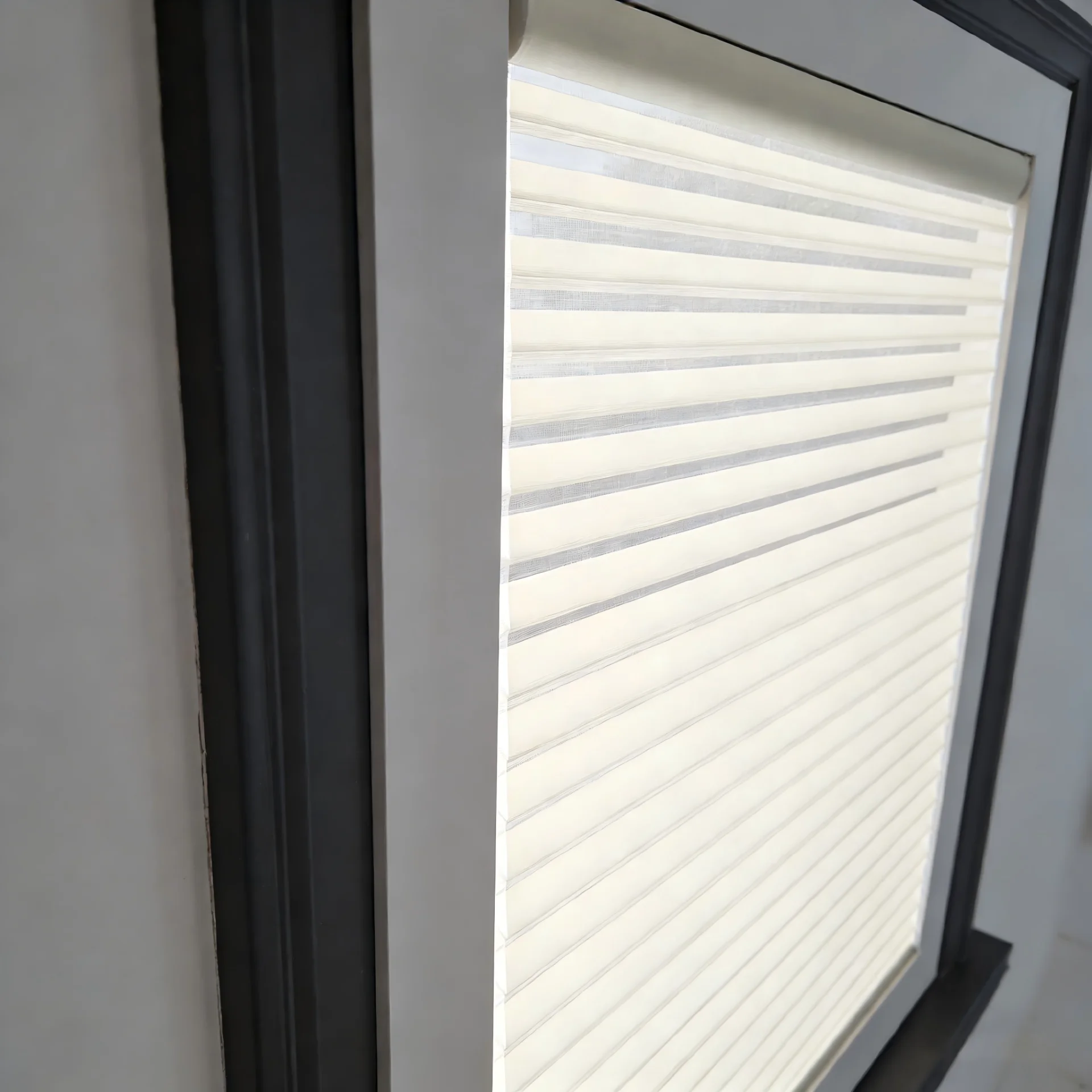 Soft fabric with blind functionality