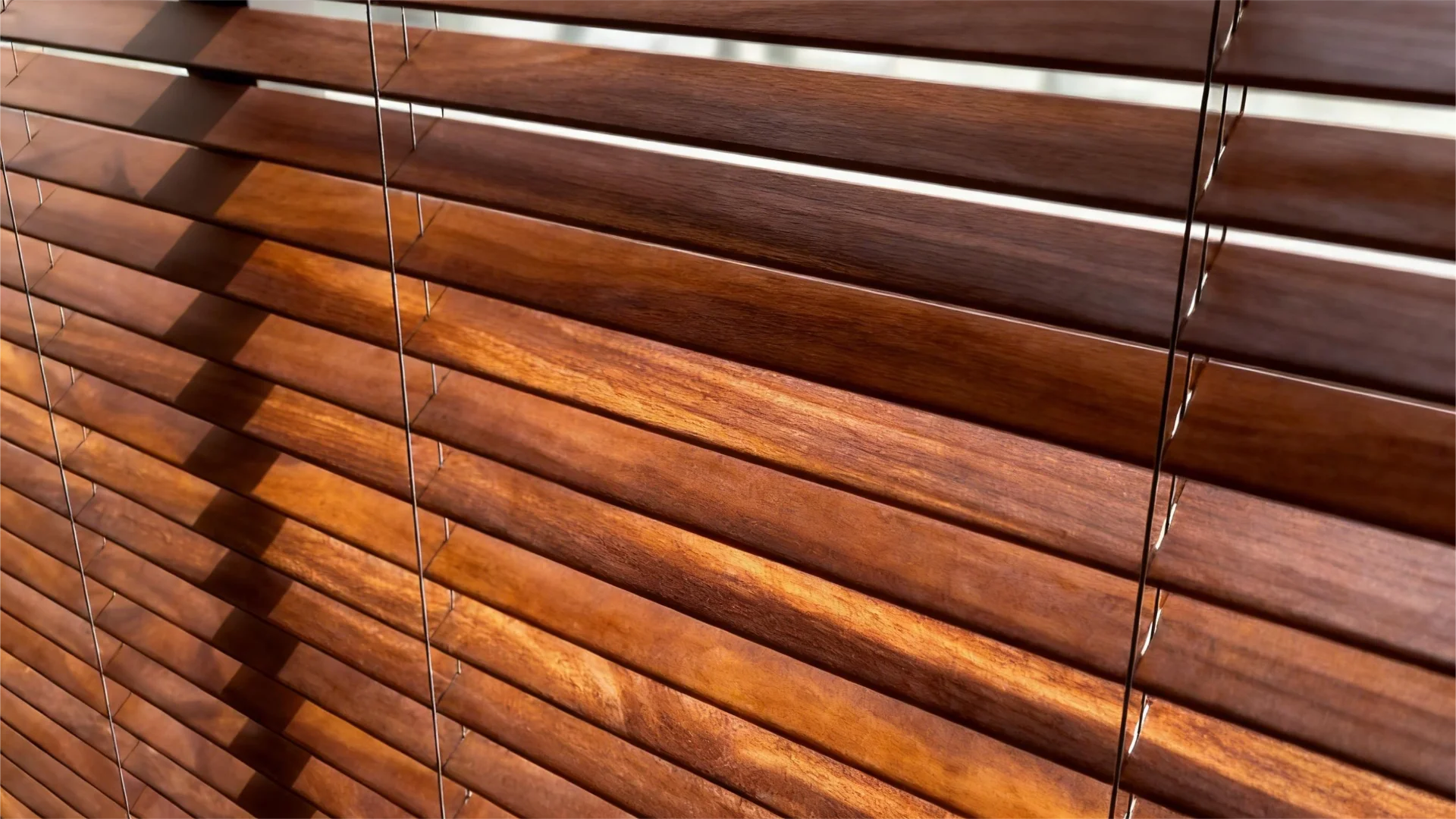 Wood blind finish and grain detail